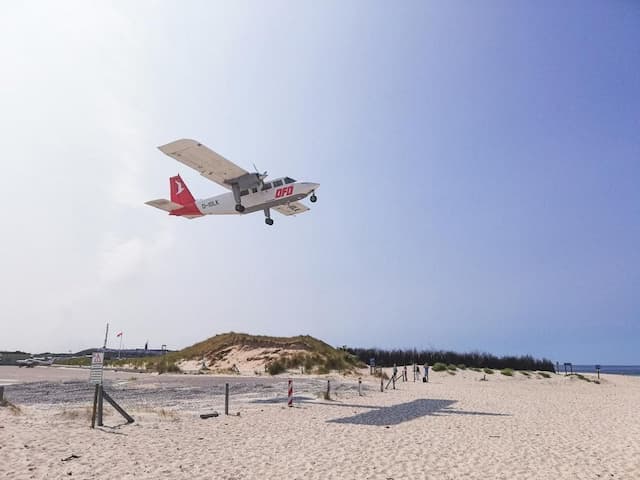 AIR_OR_HELICOPTER_TOUR.jpg